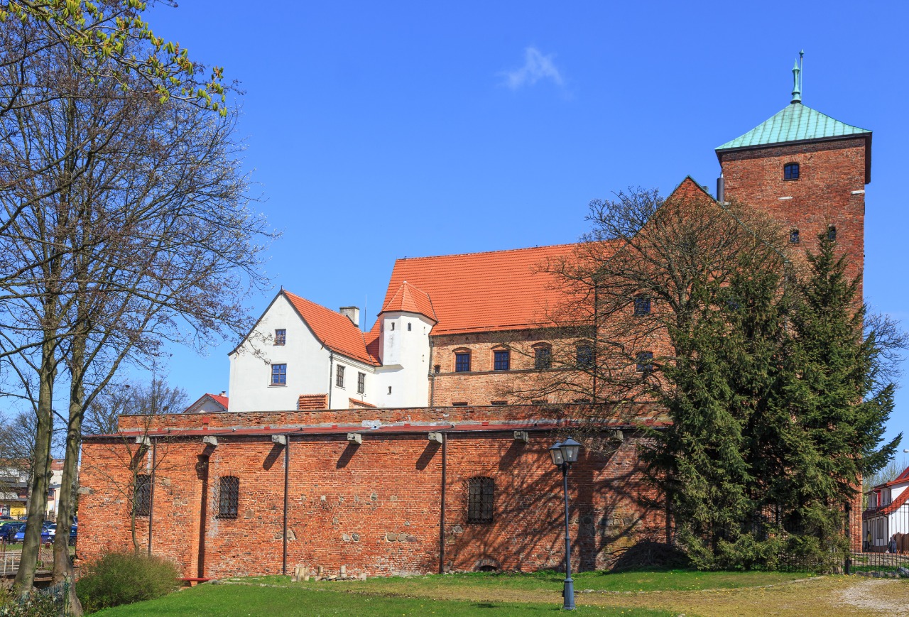 Замок в Дарлово, околиці Слупська