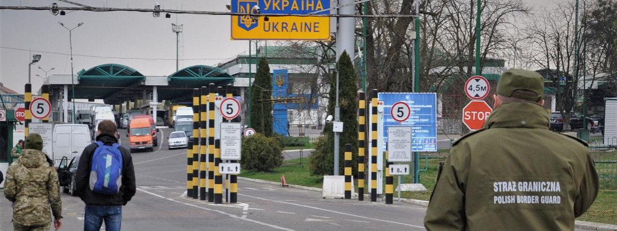 Що сталося з українцями, яких Туск обіцяв депортувати після скандального концерту Макса Коржа