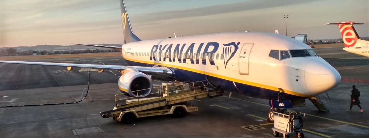 У Ryanair розпродаж до Дня закоханих. Подаємо акційні ціни з Польщі в Україну і навпаки