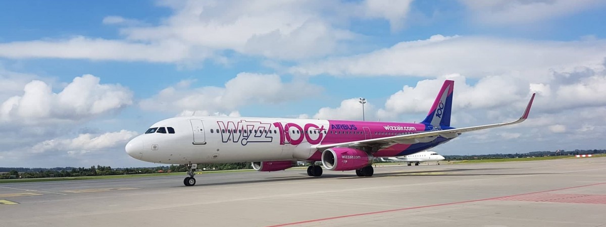 Wizz Air отсрочил весеннее возобновление ряда рейсов между Польшей и Украиной