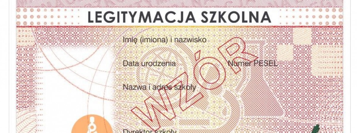 Зміни для учнів всіх шкіл у Польщі з 13 липня: пластик замість паперу