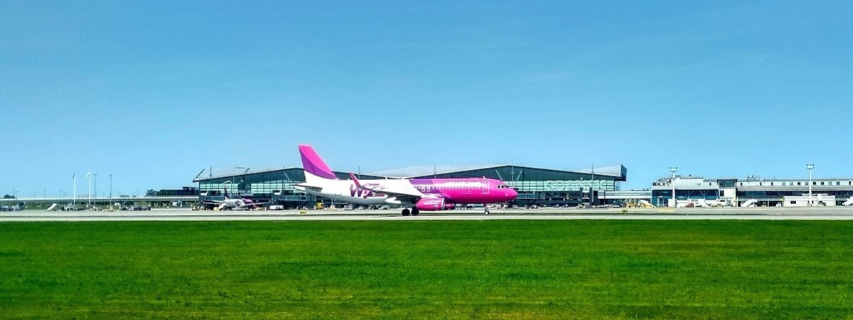 Wizz Air скасував ще 4 рейси з Польщі в Україну в листопаді-грудні