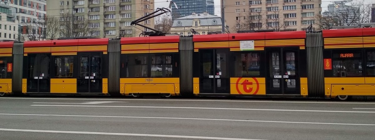 День без автомобіля в Польщі: які подарунки готують міста й перевізники водіям і не тільки