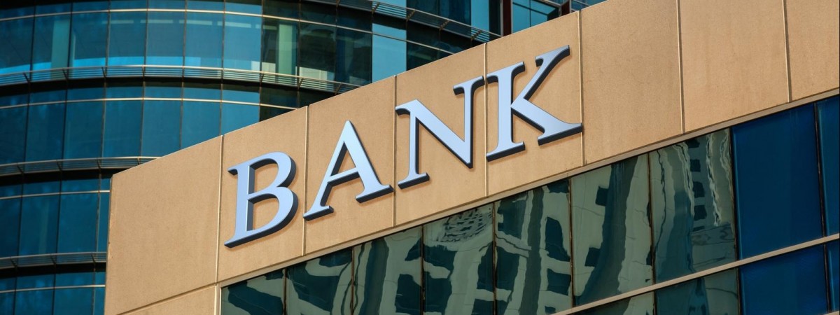Перший банк у Польщі припиняє прийом заявок на житловий кредит під 2%