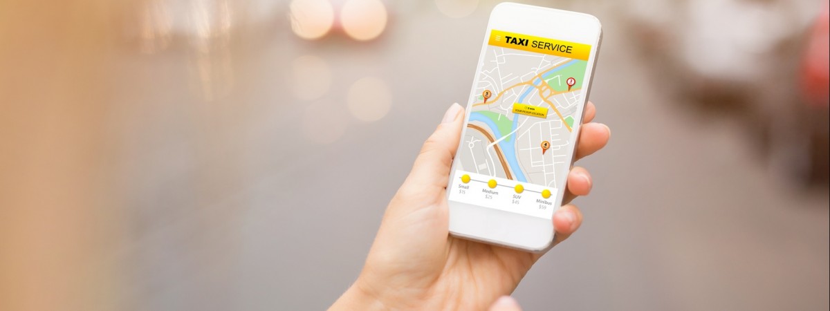 Uber у Польщі: водіїв таки зобов’яжуть отримувати ліцензії та маркувати авто?