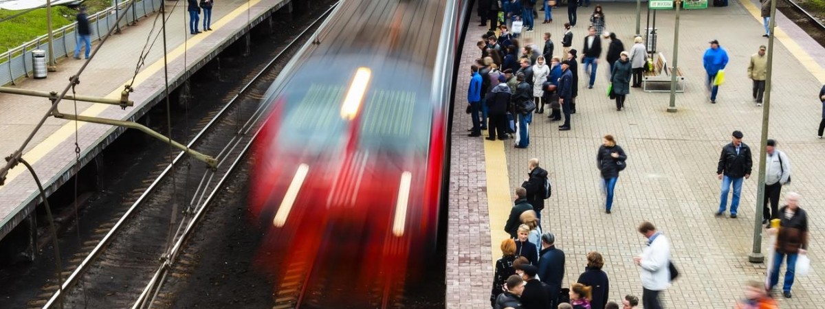 Слідкуйте на спеціальному сайті, які поїзди з України до Польщі запізнюються