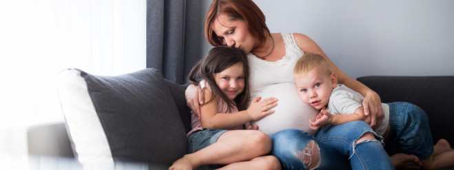 Más de 1000 PLN para familias 2+2: Polonia prepara un beneficio fiscal para familias con dos o más hijos