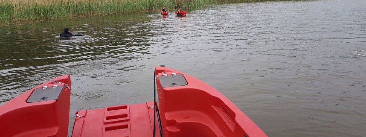 У Польщі зникли двоє українців, які попливли човном на закупи 