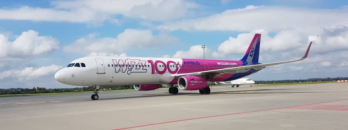 Wizz Air відтермінував весняне відновлення низки рейсів між Польщею та Україною