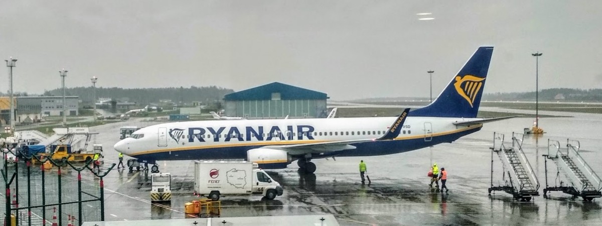 Ryanair залишить тільки 1 рейс з Польщі в Україну: з середини листопада 