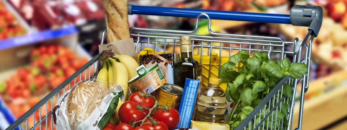 Продукти харчування та паливо - що ще подорожчає в грудні?