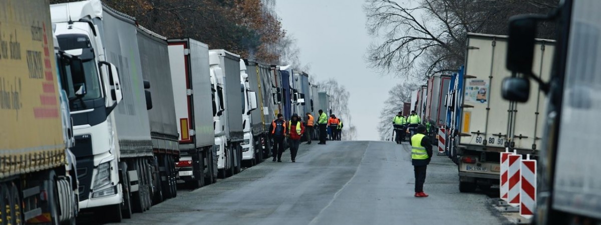 Україна та Польща домовилися про часткове розблокування кордону