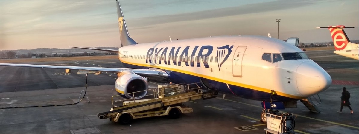 Ryanair урізав понад 30 трас із Польщі: постраждали й українські напрямки