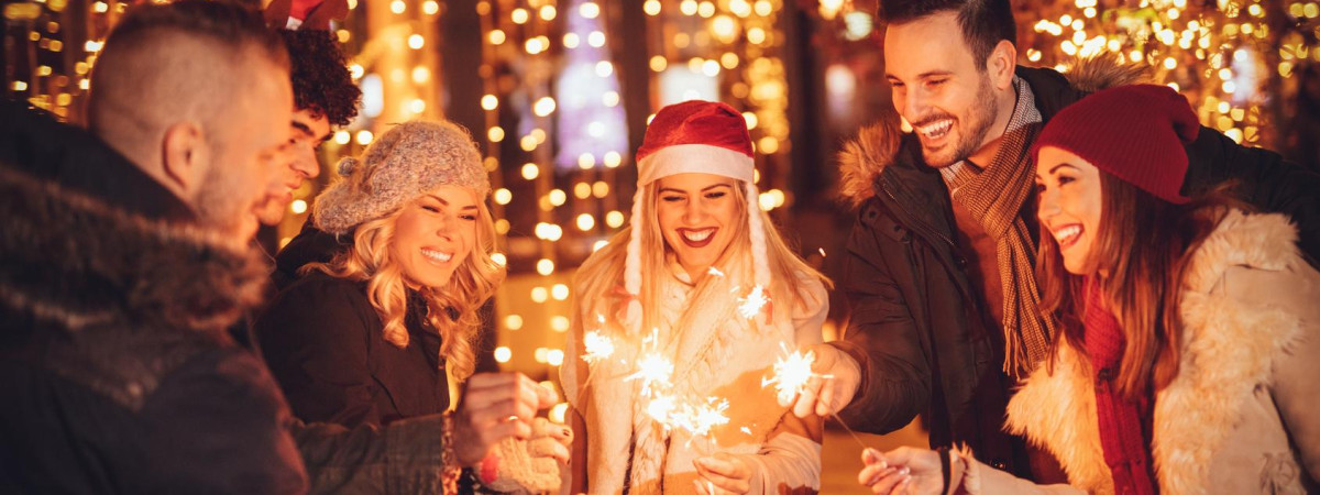 Як поляки зустрічають Новий рік (Sylwester): ворожіння на шампанському, одяг з етикеткою й не тільки