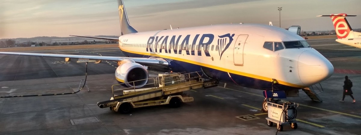 Ryanair літатиме до Польщі ще з 2-х міст України: вже з червня 2019 року 