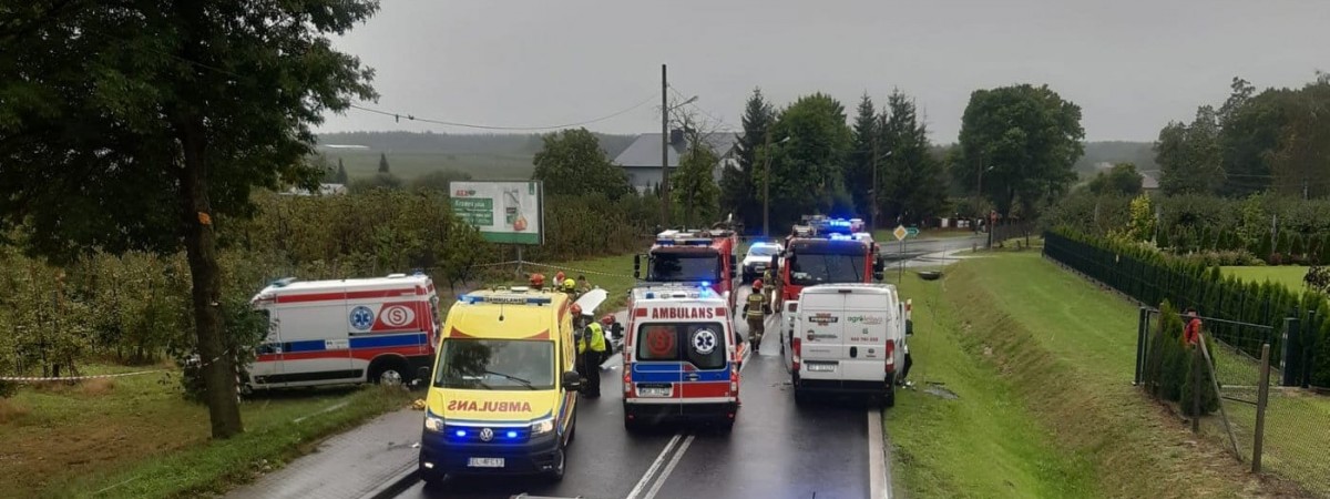 У Польщі BMW з українцями потрапило в лобове зіткнення: є троє загиблих