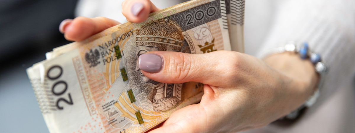 З 24 грудня запроваджено важливі зміни в Польщі, які змусять роботодавців платити чесно