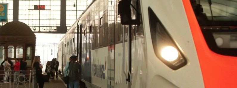 Новий поїзд між Варшавою та Львовом з пересадкою в Раві-Руській вже курсує. Що варто знати