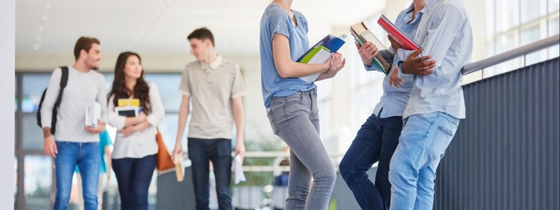 Конкурс на стипендію для дітей з України в Польщі: остання можливість подати заяву