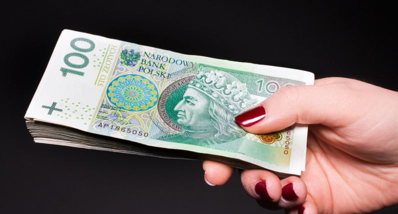 Мінімальна зарплата в Польщі 2026: нові цифри та пастка інфляції