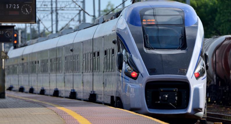 Українці їхатимуть нічними потягами до Польщі й навпаки без зупинок на прикордонний контроль