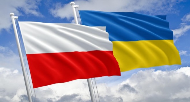 Корисні зміни для українців у Польщі (ВІДЕО)