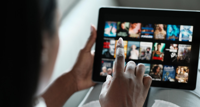 З 2026 року в Польщі буде новий податок на електроніку: які пристрої варто купити ще до цього