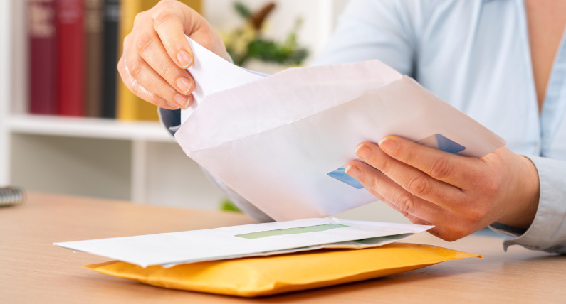 Зміни у листуванні з установами в Польщі: іноземцям варто вже зараз створити адресу e-Doręczenie