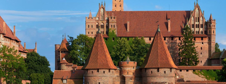 Стародавні замки в Поморському воєводстві й не тільки, які варто побачити