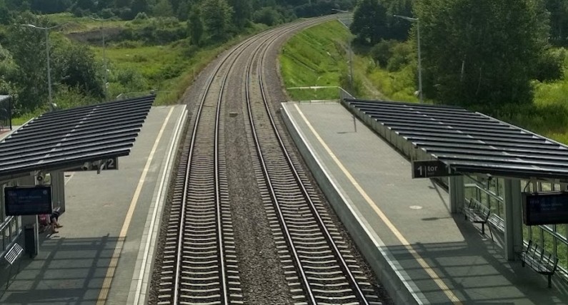 Як на вихідних мандрувати залізницею по Польщі дешево й безлімітно 