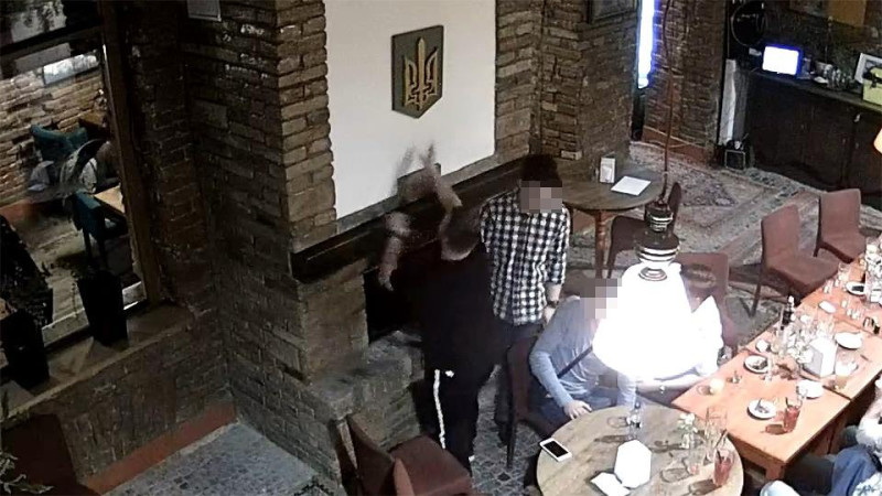 Стилизованное изображение Малого Государственного Герба Украины